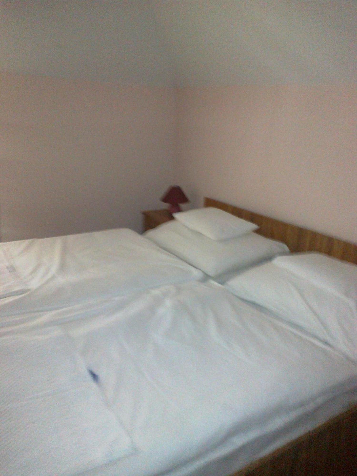 Gyoergyey Kastely Panzio Es Etterem Hotel Tápiógyörgye Buitenkant foto