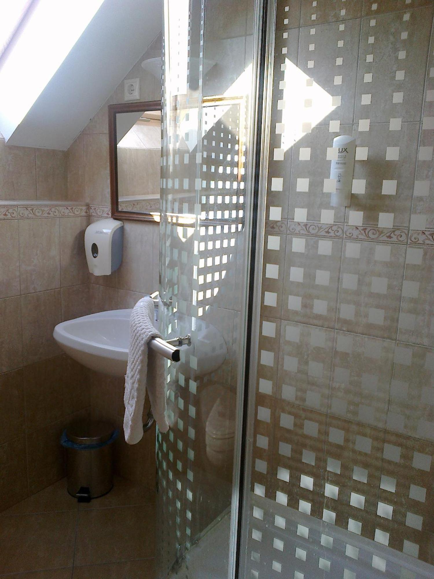Gyoergyey Kastely Panzio Es Etterem Hotel Tápiógyörgye Buitenkant foto